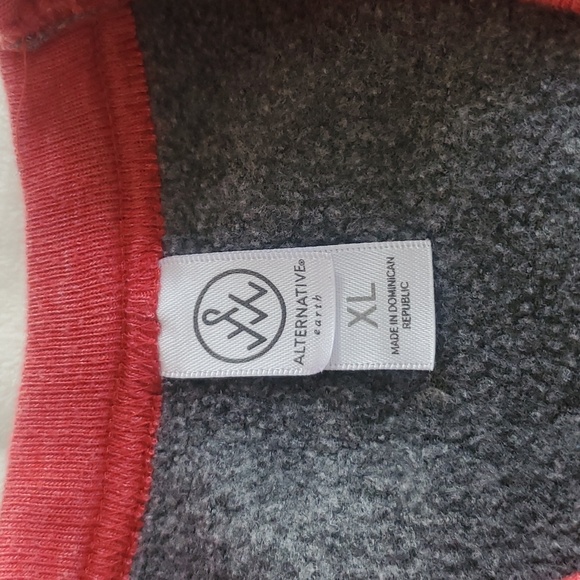 Budweiser Crew Neck - Picture 2 of 2